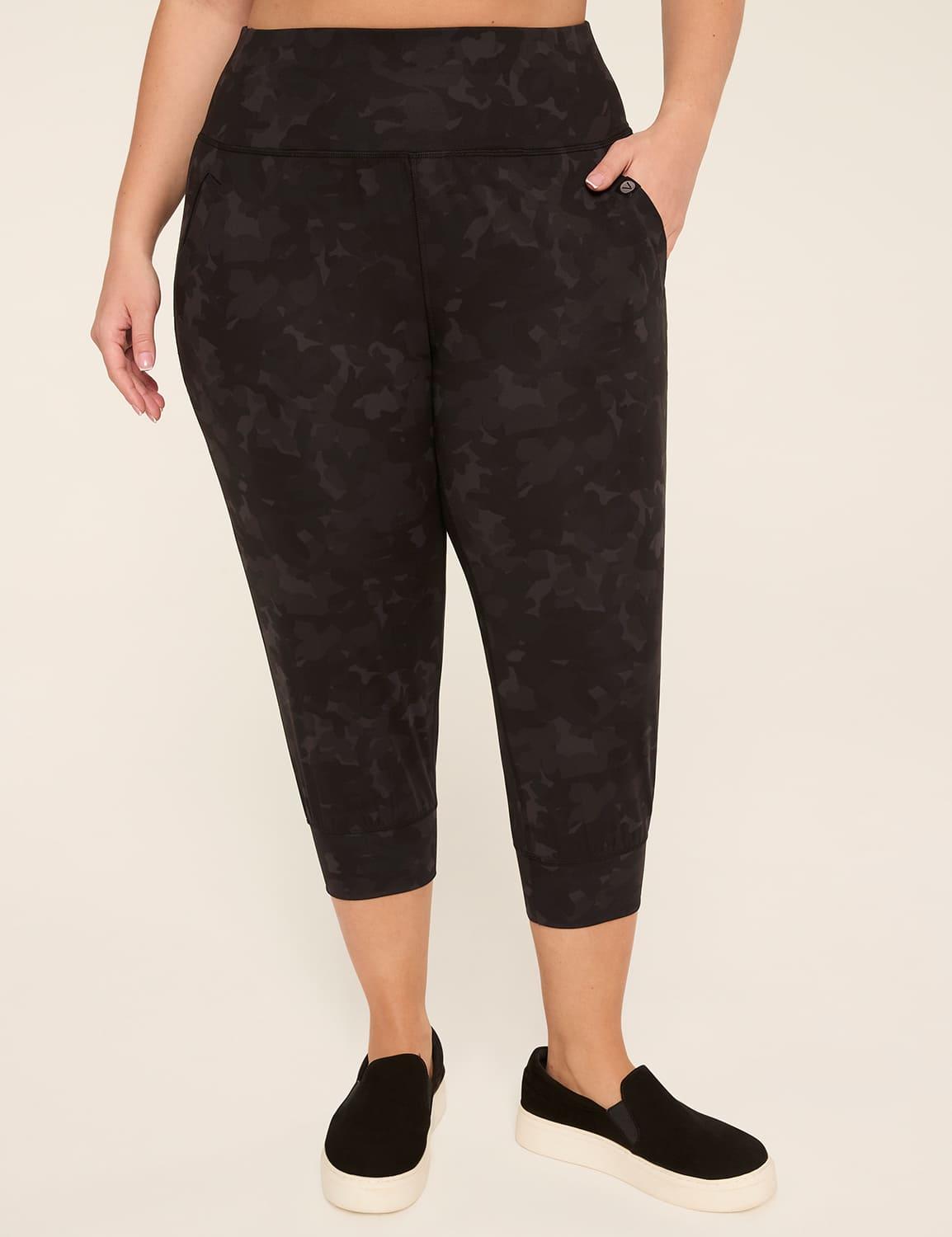 livi soft capri jogger