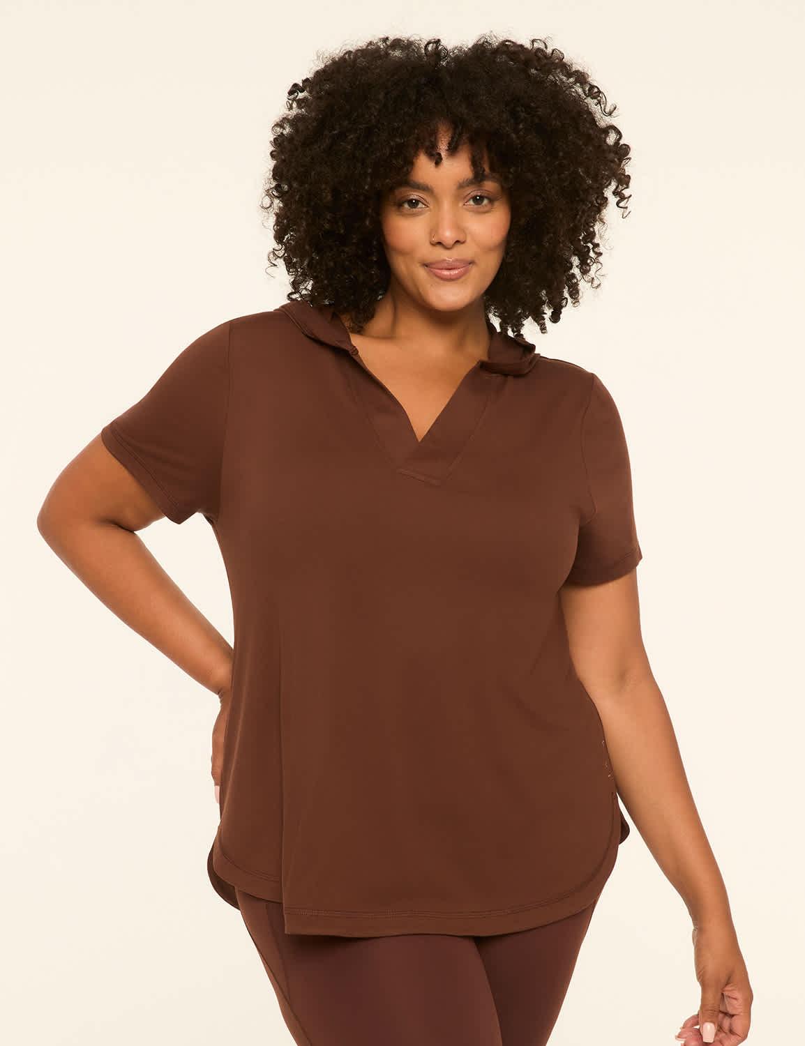 livi soft short-sleeve hoodie