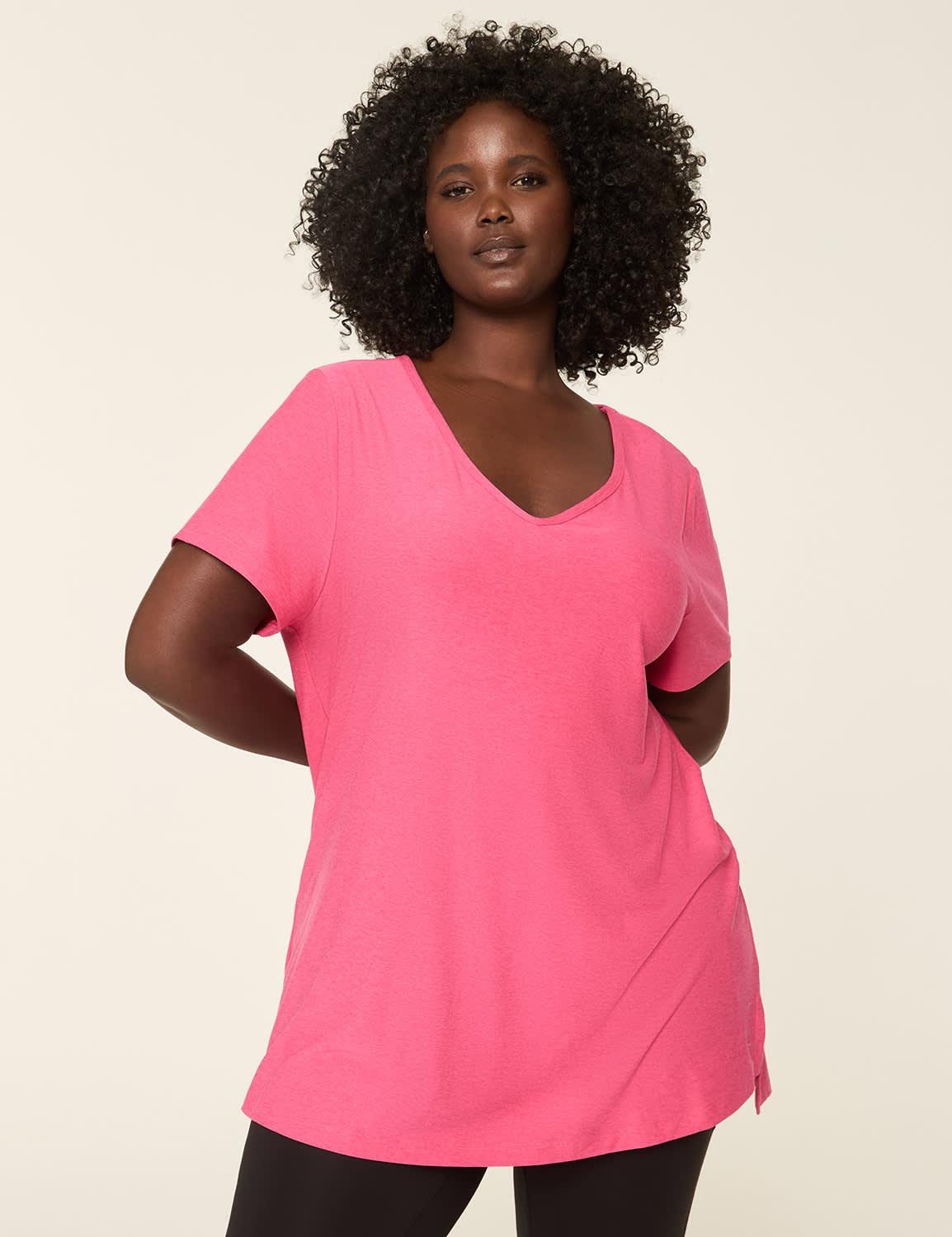 livi soft twist-back tunic
