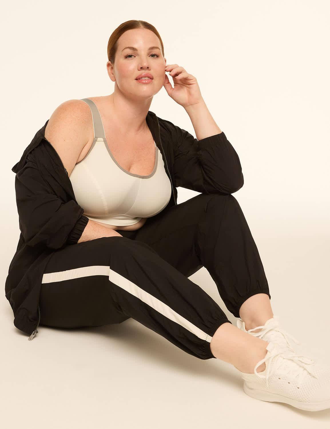 livi woven jogger