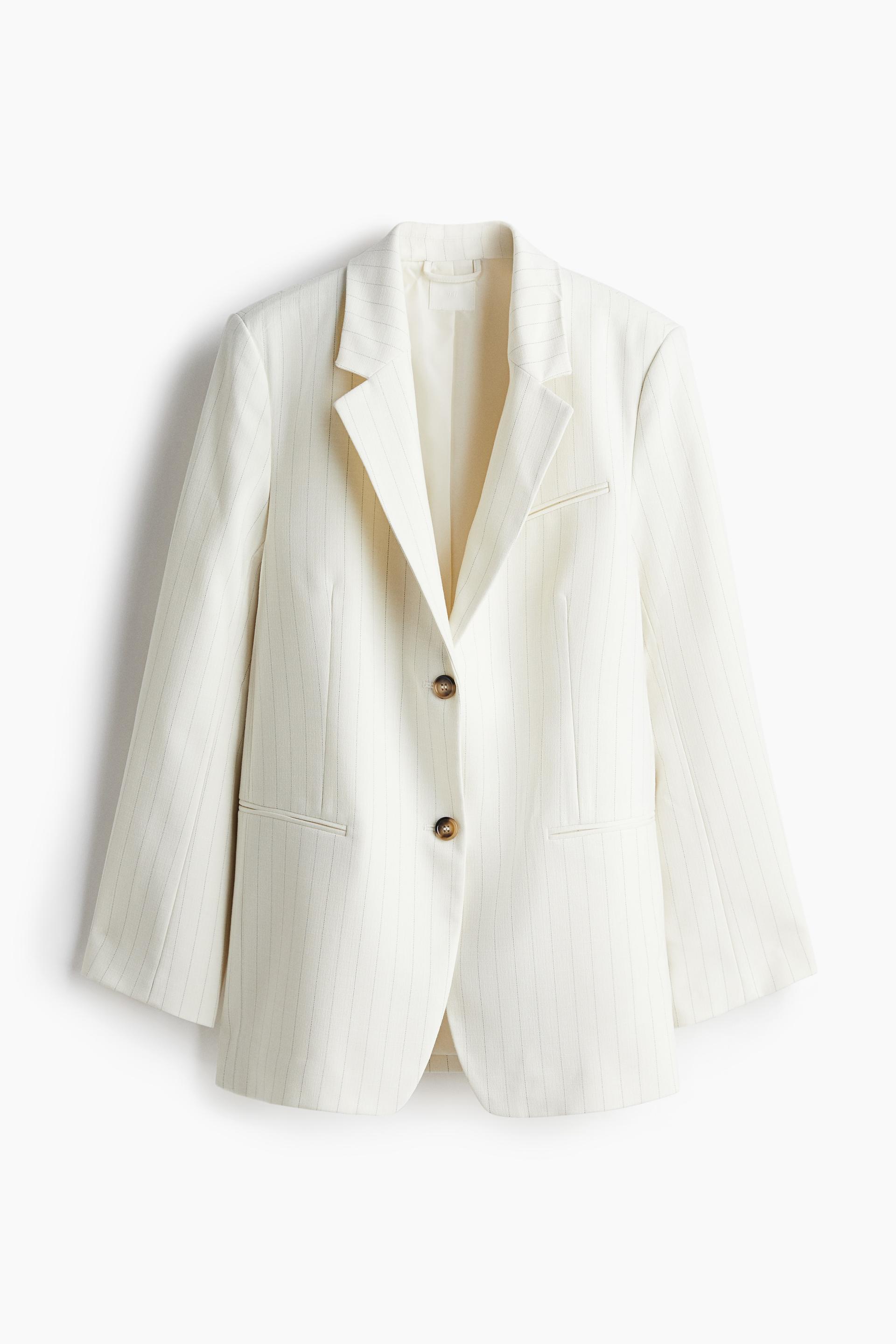 loose-fit blazer