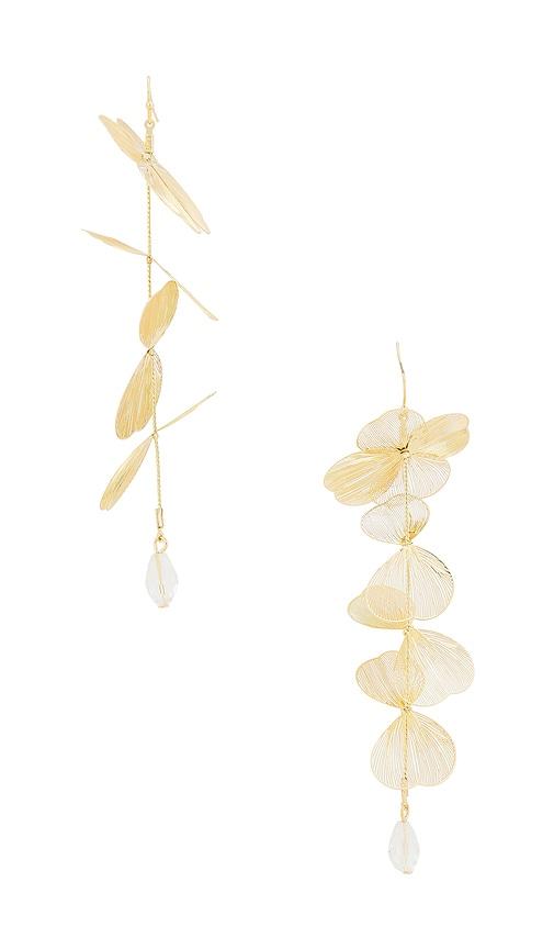 lovers and friends clairah earrings in metallic.