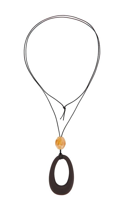 lovers and friends lumira necklace in black.
