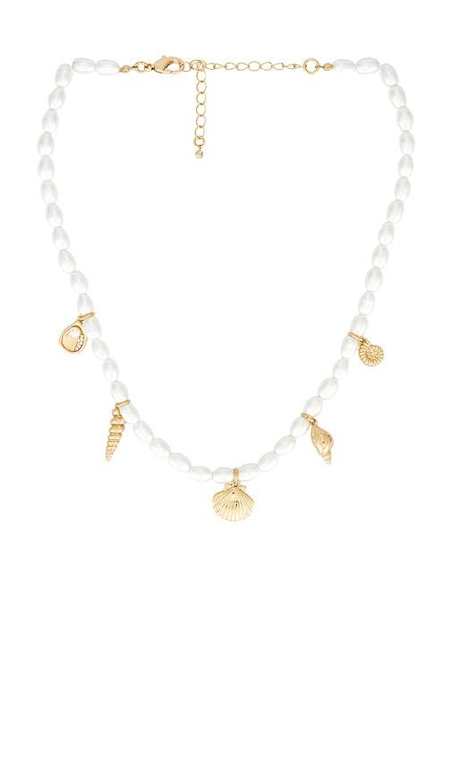 lovers and friends marina necklace in metallic gold.