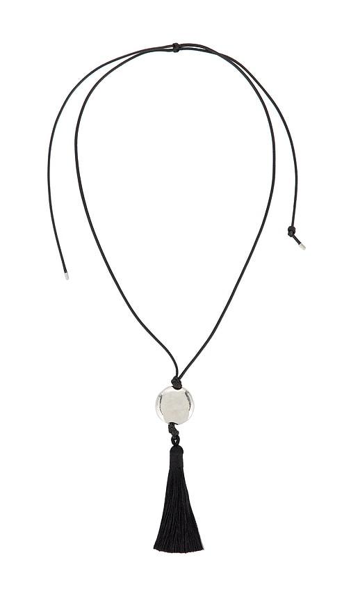 lovers and friends sable necklace in black.