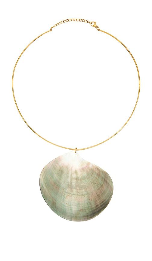 lovers and friends taylor necklace in metallic gold.