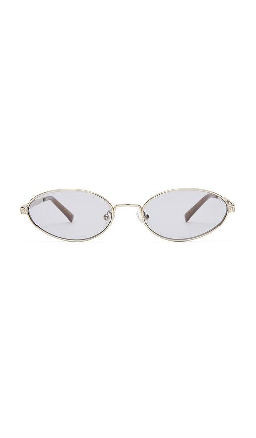 luv lou the kendall sunglasses in metallic silver.