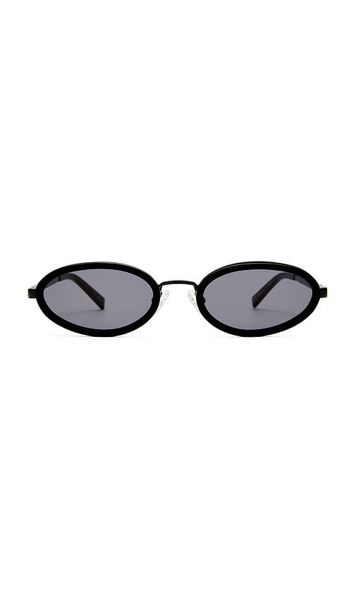 luv lou the sage sunglasses in black.
