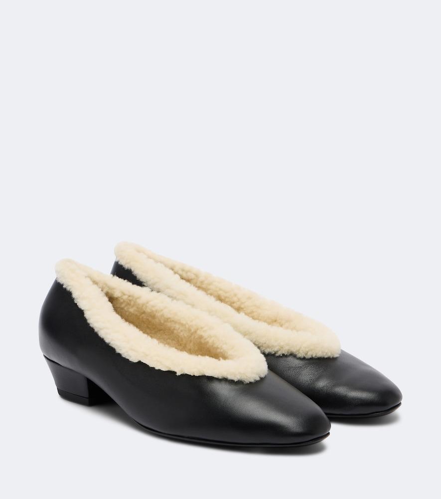 magda butrym shearling-lined leather pumps