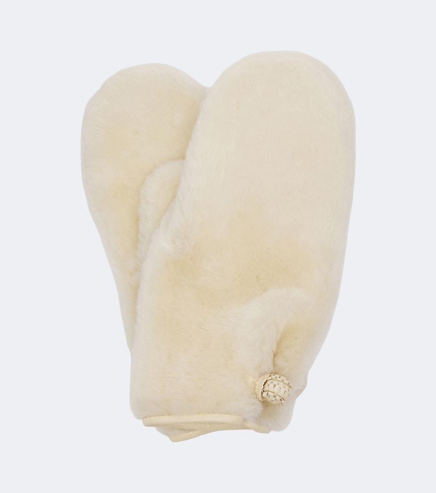magda butrym shearling mittens