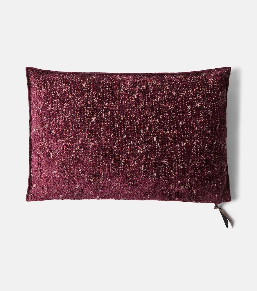 maison de vacances chenille cushion