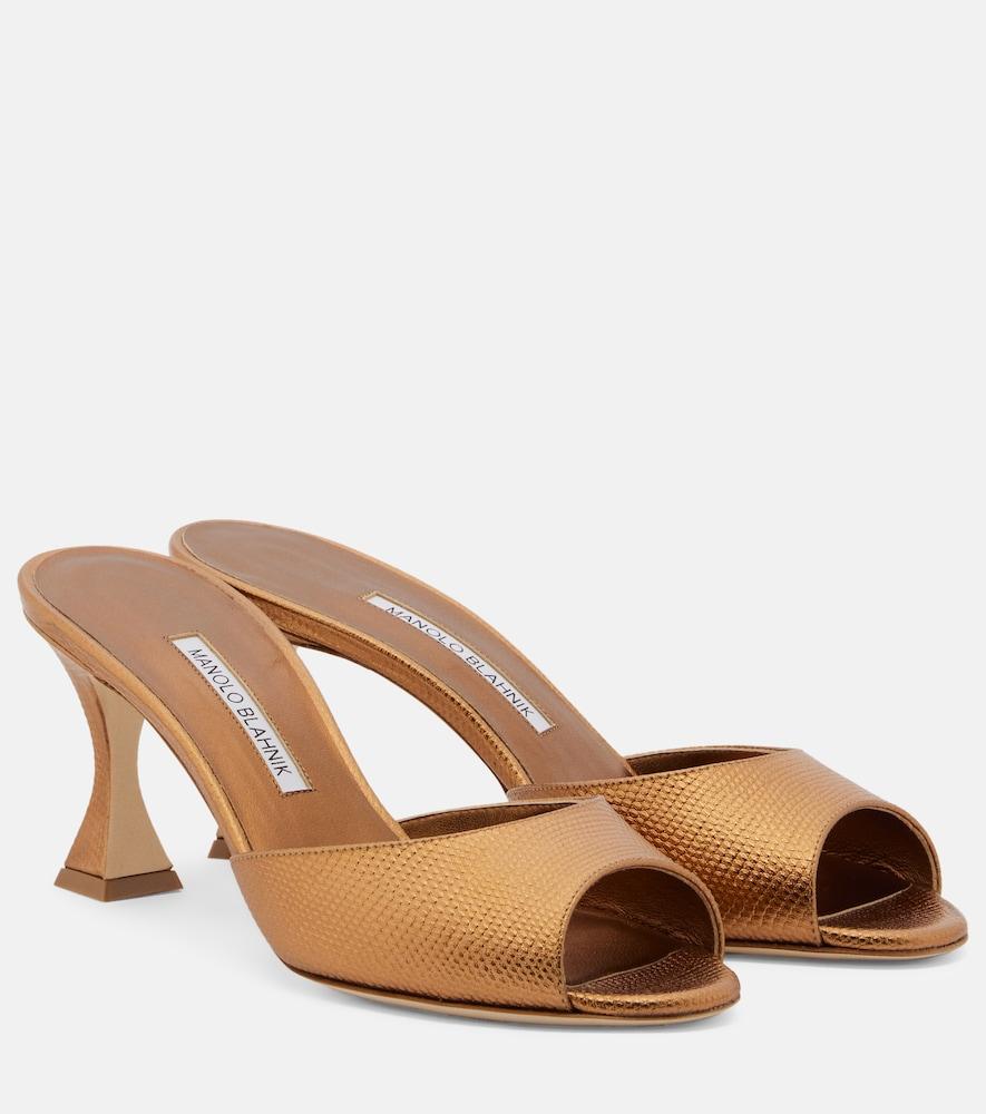 manolo blahnik jadaron metallic leather mules