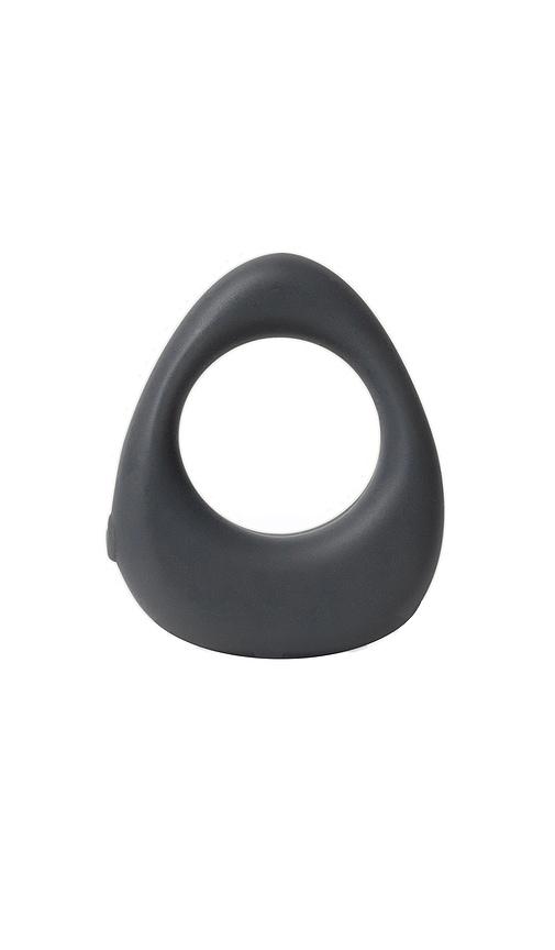 maude band vibrating ring in charcoal.