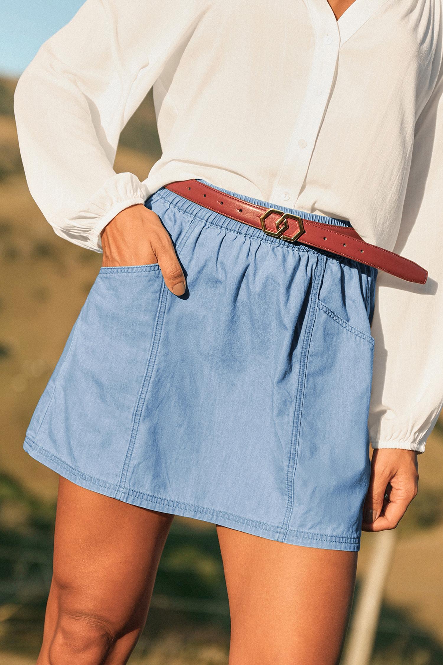 meet cute light wash denim mini skirt - l