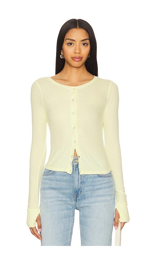 michael lauren vesca snap front tee in yellow. - size m (also in xs, s)