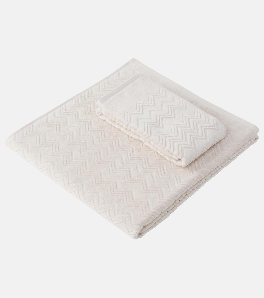 missoni chalk zigzag set of 2 cotton terry towels