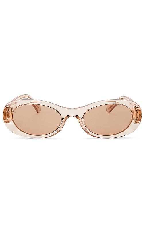 miu miu oval sunglasses in pink.