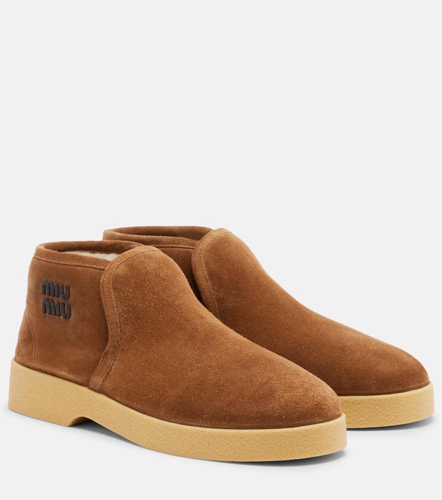 miu miu shearling-lined suede boots