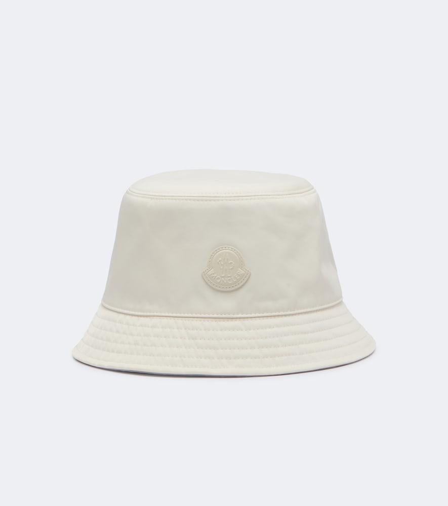 moncler logo bucket hat