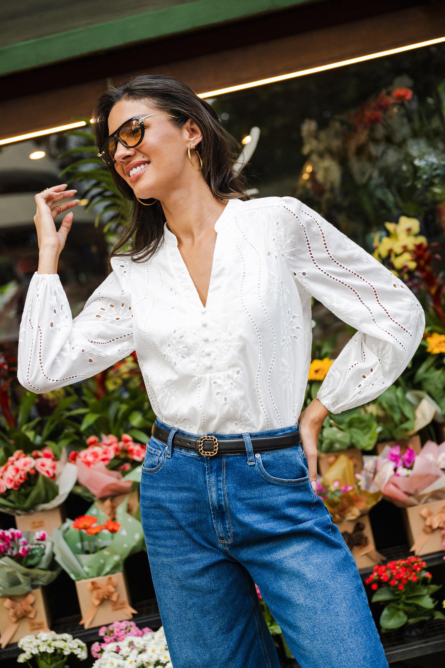 nicely done white blouse - l