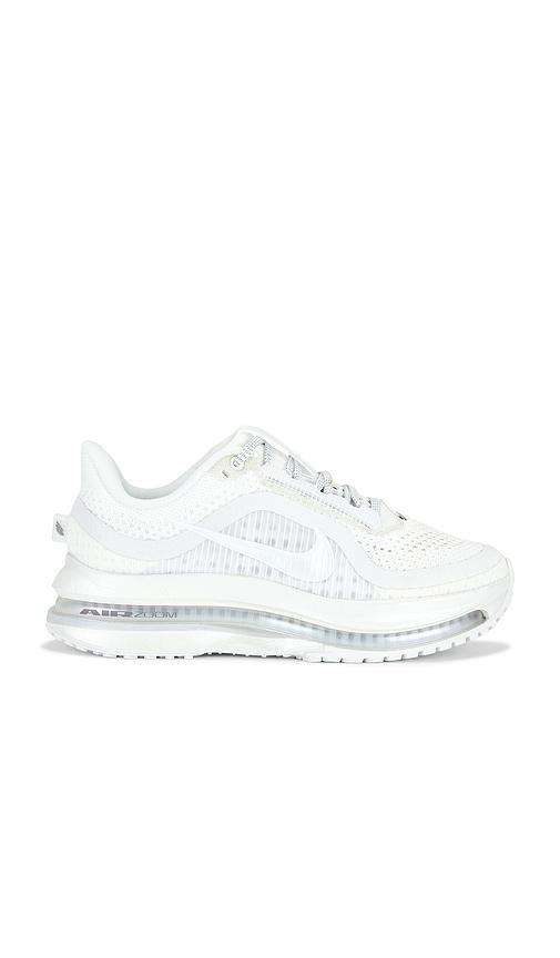 nike pegasus premium ess sneaker in white. - size 5 (also in 5.5, 6, 6.5, 7, 7.5, 8, 8.5, 9)