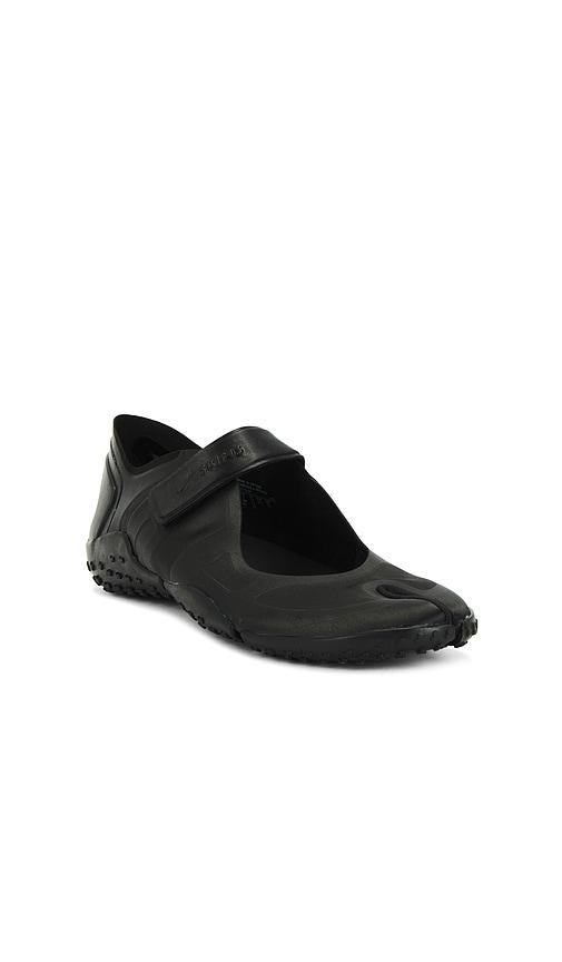 nikeskims rift satin sneaker in black. - size 10 (also in 6, 7, 7.5, 8, 8.5, 9, 9.5, 5, 5.5, 6.5, 11)