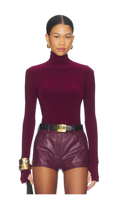 norma kamali slim fit long sleeve turtle top in burgundy. - size m (also in xs, s)