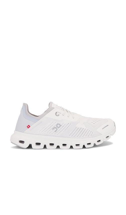on cloud 6 coast sneaker in white. - size 10 (also in 11, 5.5, 6, 6.5, 7, 7.5, 8, 8.5, 9, 9.5)