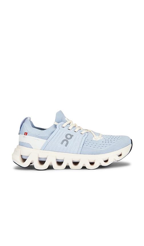 on cloudswift 4 w sneaker in baby blue. - size 10 (also in 10.5, 7.5, 8.5, 9, 9.5)