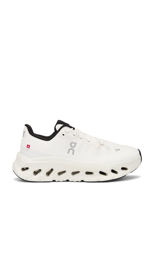 on cloudtilt sneaker in white. - size 10 (also in 10.5, 9, 9.5)