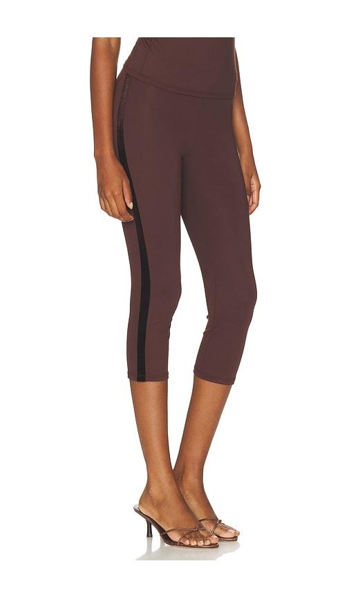 only hearts right bank capri pant in chocolate. - size l (also in m, s)