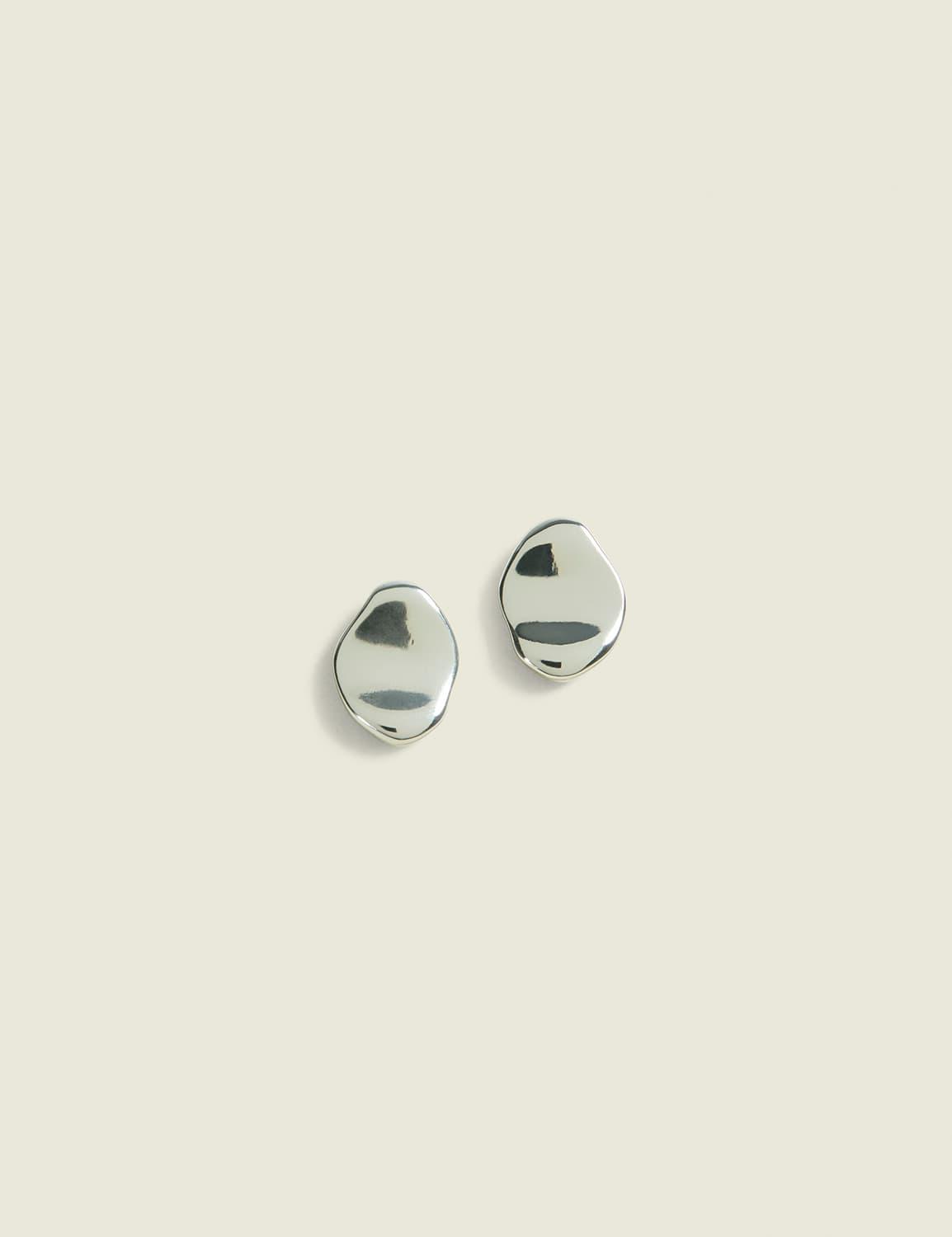 organic silvertone stud earrings