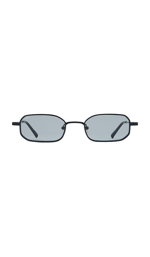 otra kent sunglasses in black.