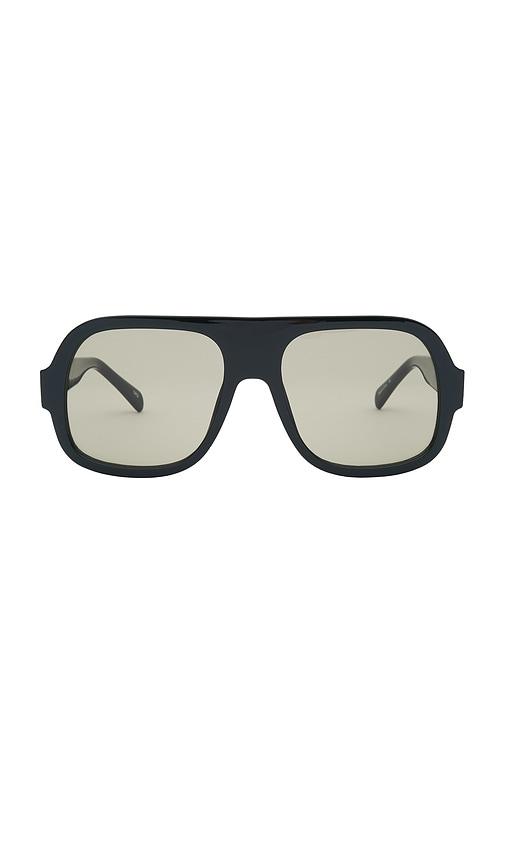 otra malia sunglasses in black.
