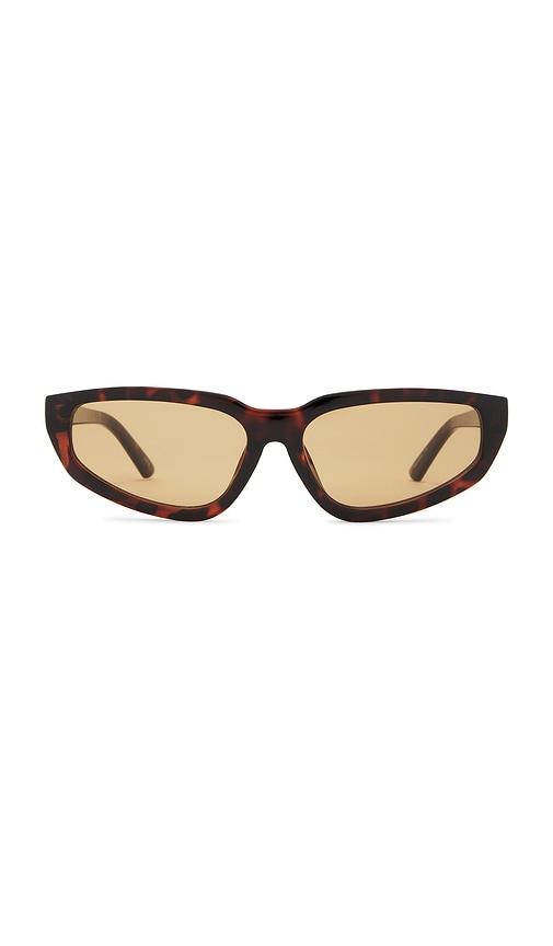 otra nikki sunglasses in brown.