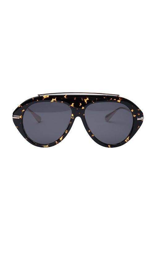 past midnight the icon 2.0 sunglasses in black.