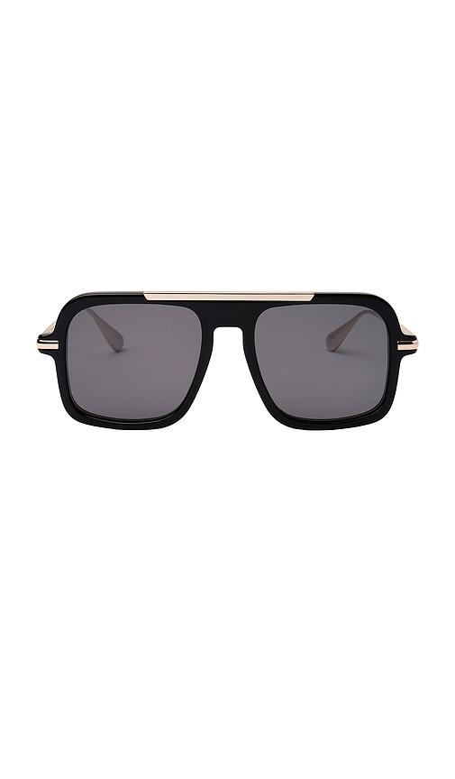 past midnight the retro sunglasses in black.