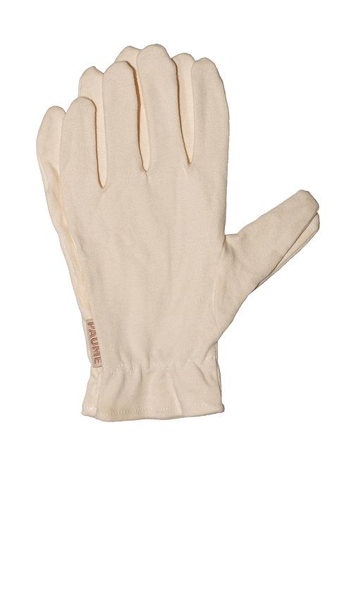 paume organic cotton overnight gloves in nude.