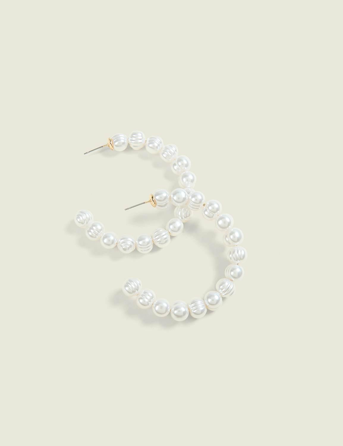 pearlized hoop earrings