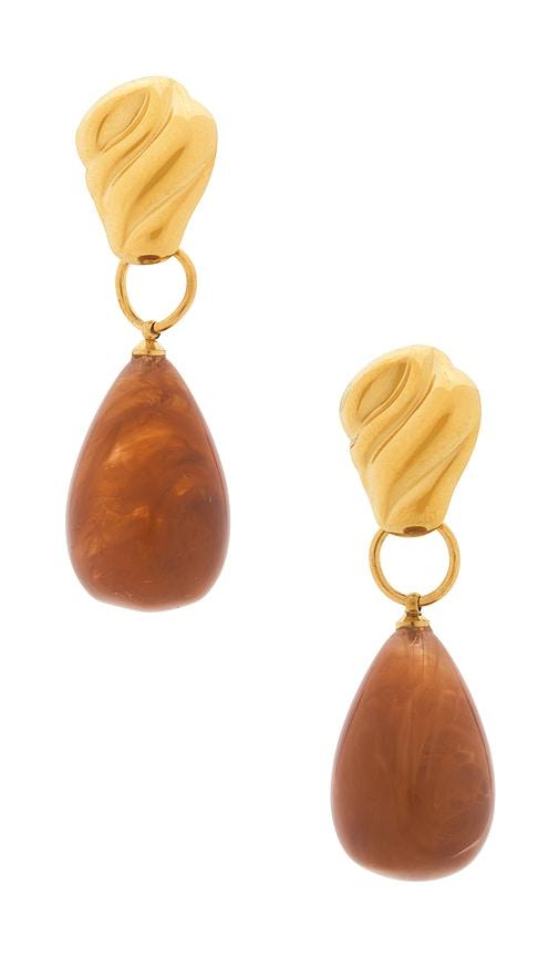 petit moments amber drop earrings in metallic gold,red.