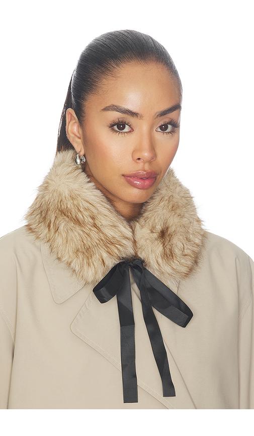 petit moments broadway collar in brown.