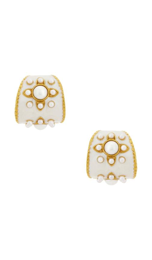 petit moments daisy earrings in metallic gold.