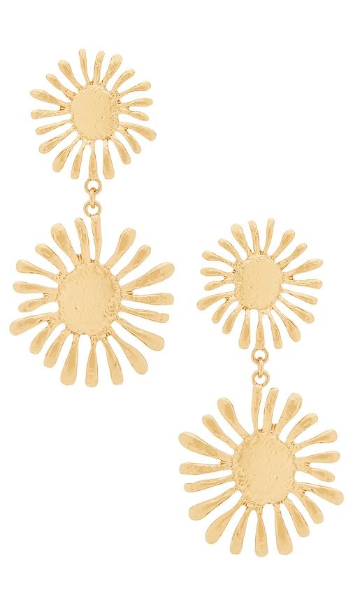 petit moments sunburst earrings in metallic gold.