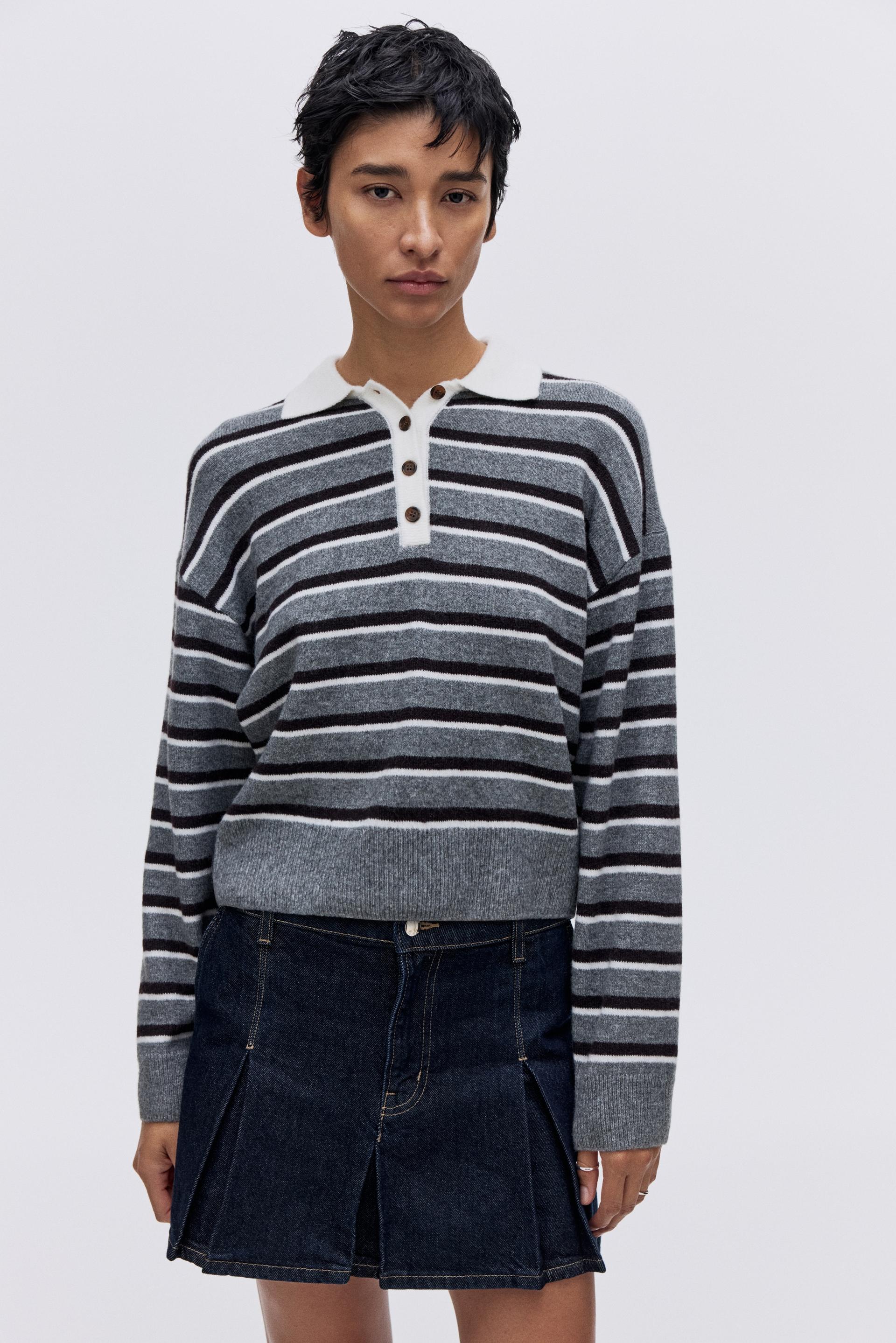 pleated denim skirt