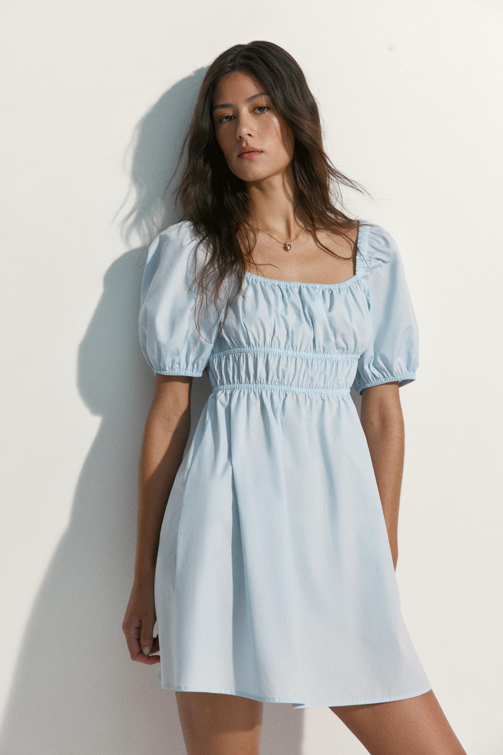 puff-sleeved poplin dress