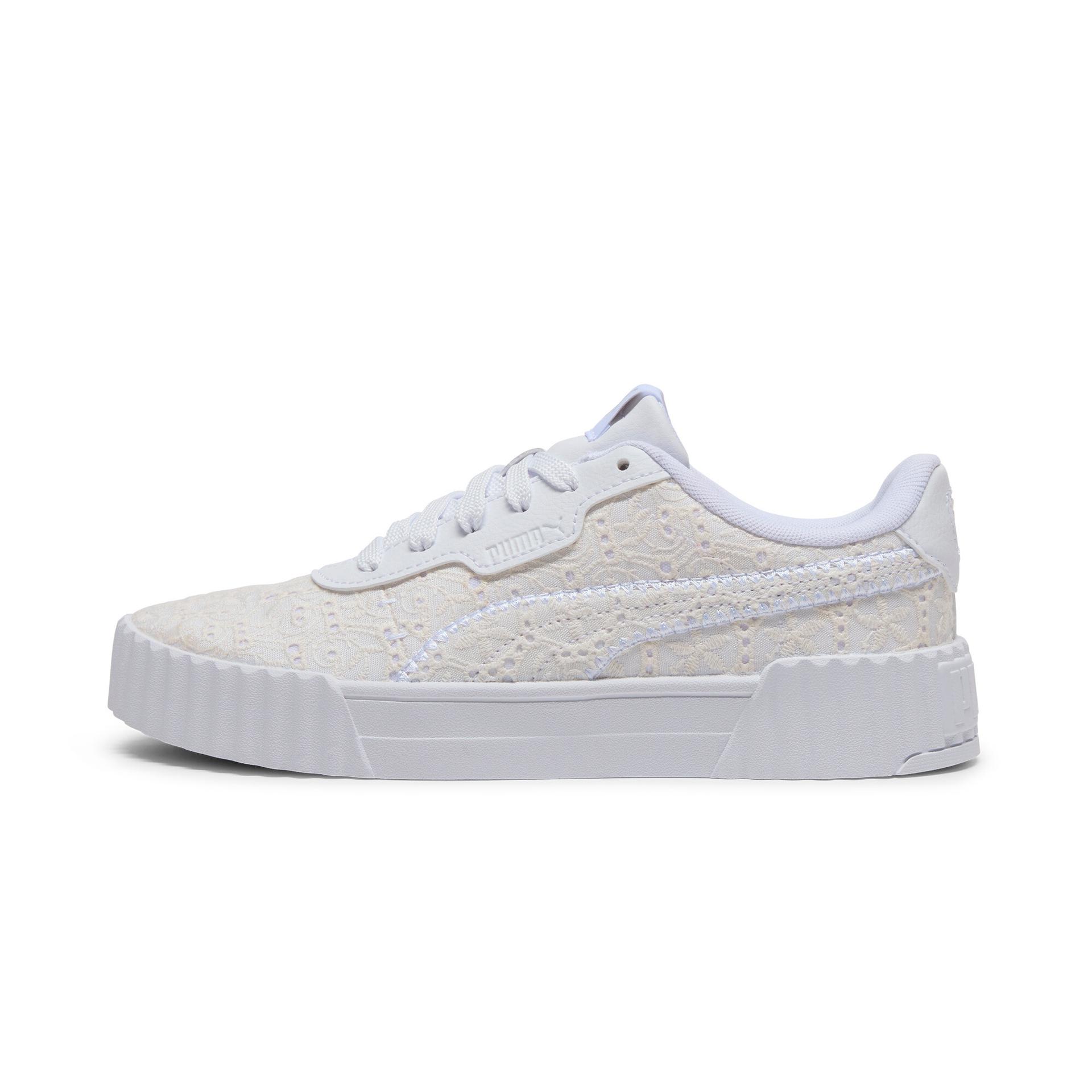 puma carina 3.0 lace women's sneakers in white, size 9.5