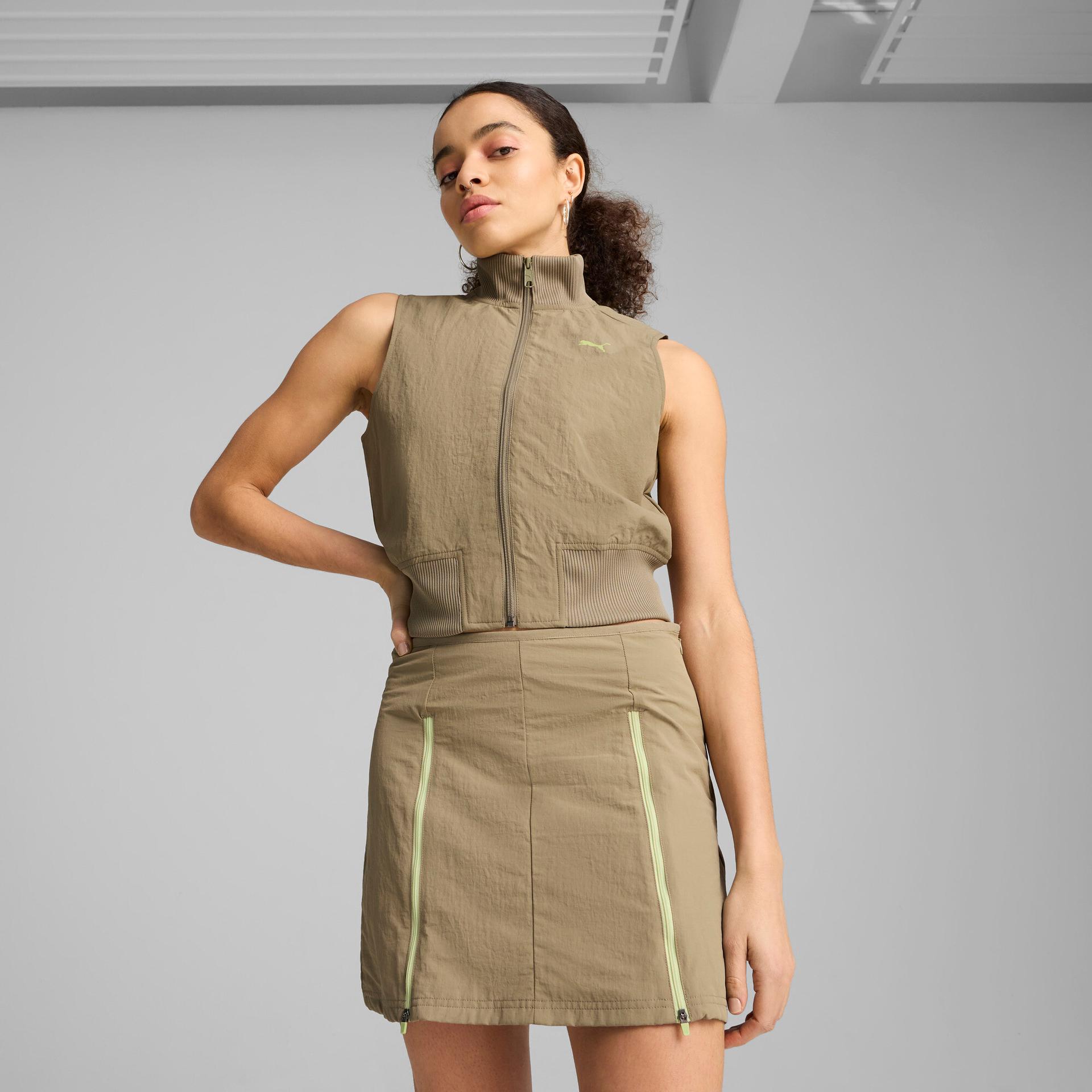 puma dare to women's full-zip woven vest in brown, size xl