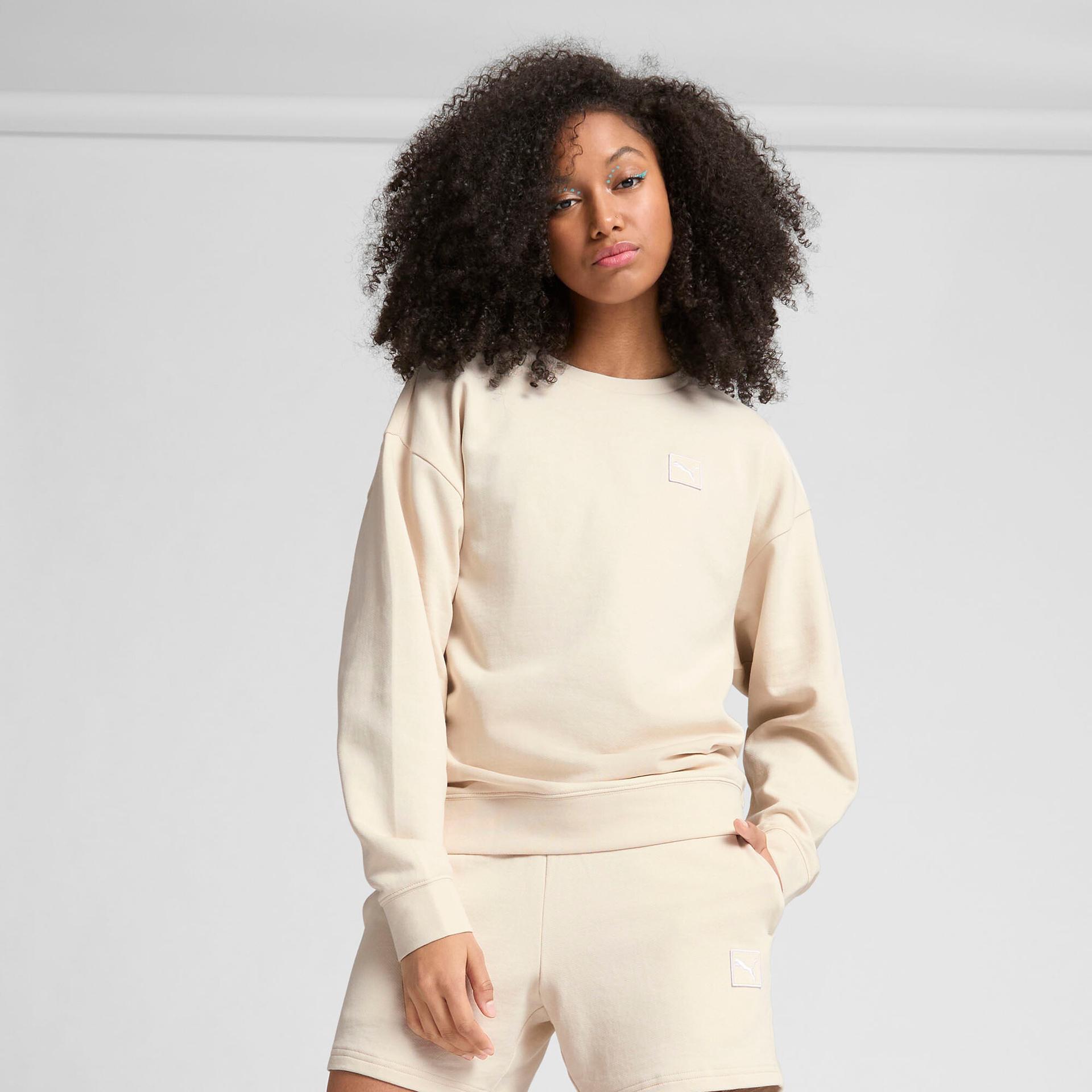 puma elevated essentials women's comfort crew sweatshirt in white, size 3xl
