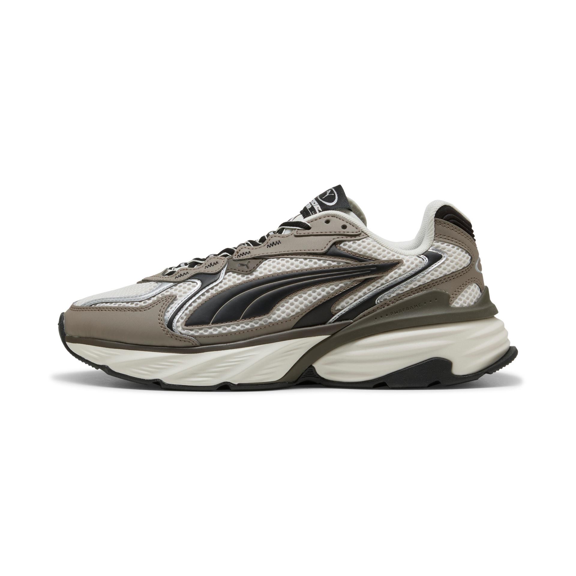 puma fade sneakers in white, size 9.5