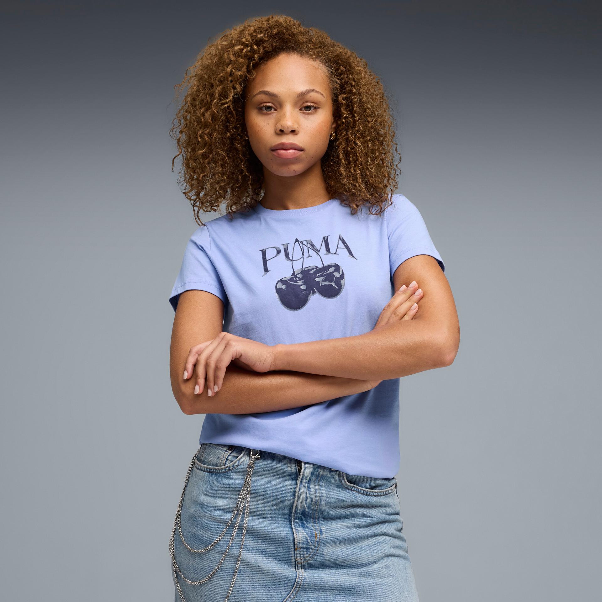 puma graphics pack women's cherry graphic t-shirt in purple, size s